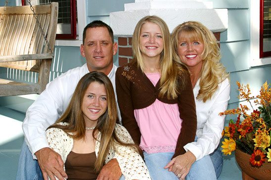 happy-family-front-porch