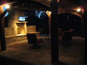 tv-night-pergola-1