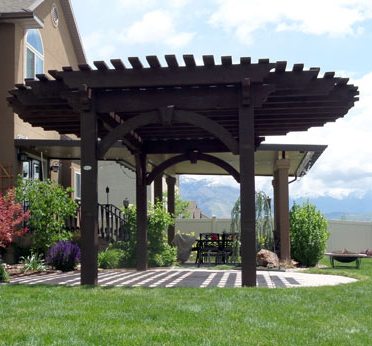 custom radius pergola